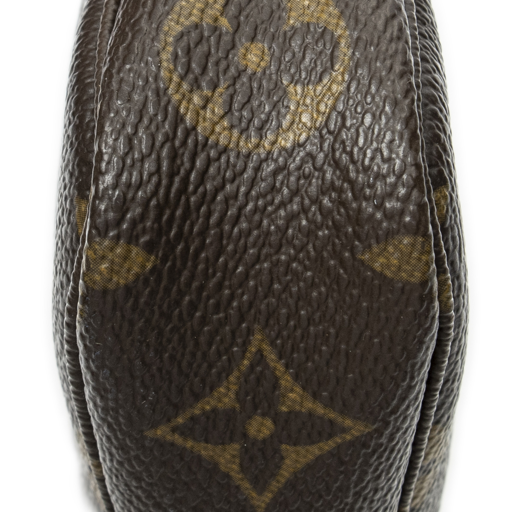 Louis Vuitton Pochette Accessoires - Picture 8 of 10